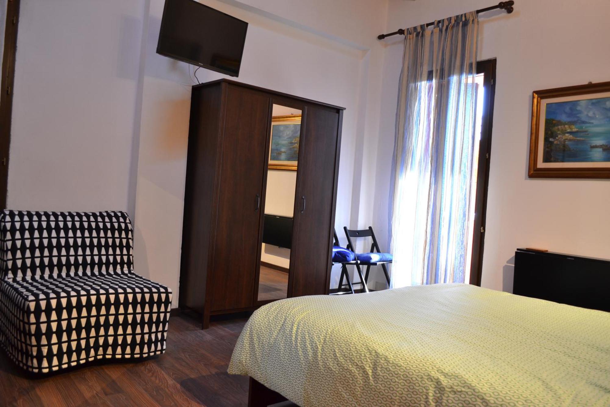 B&B Casa Mia เดเซนซาโนเดลการ์ดา ห้อง รูปภาพ
